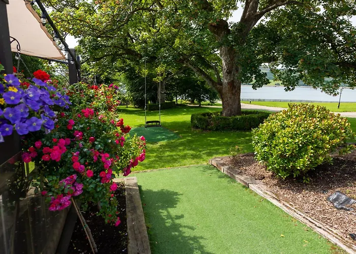 The Red Door Country House Vendégház